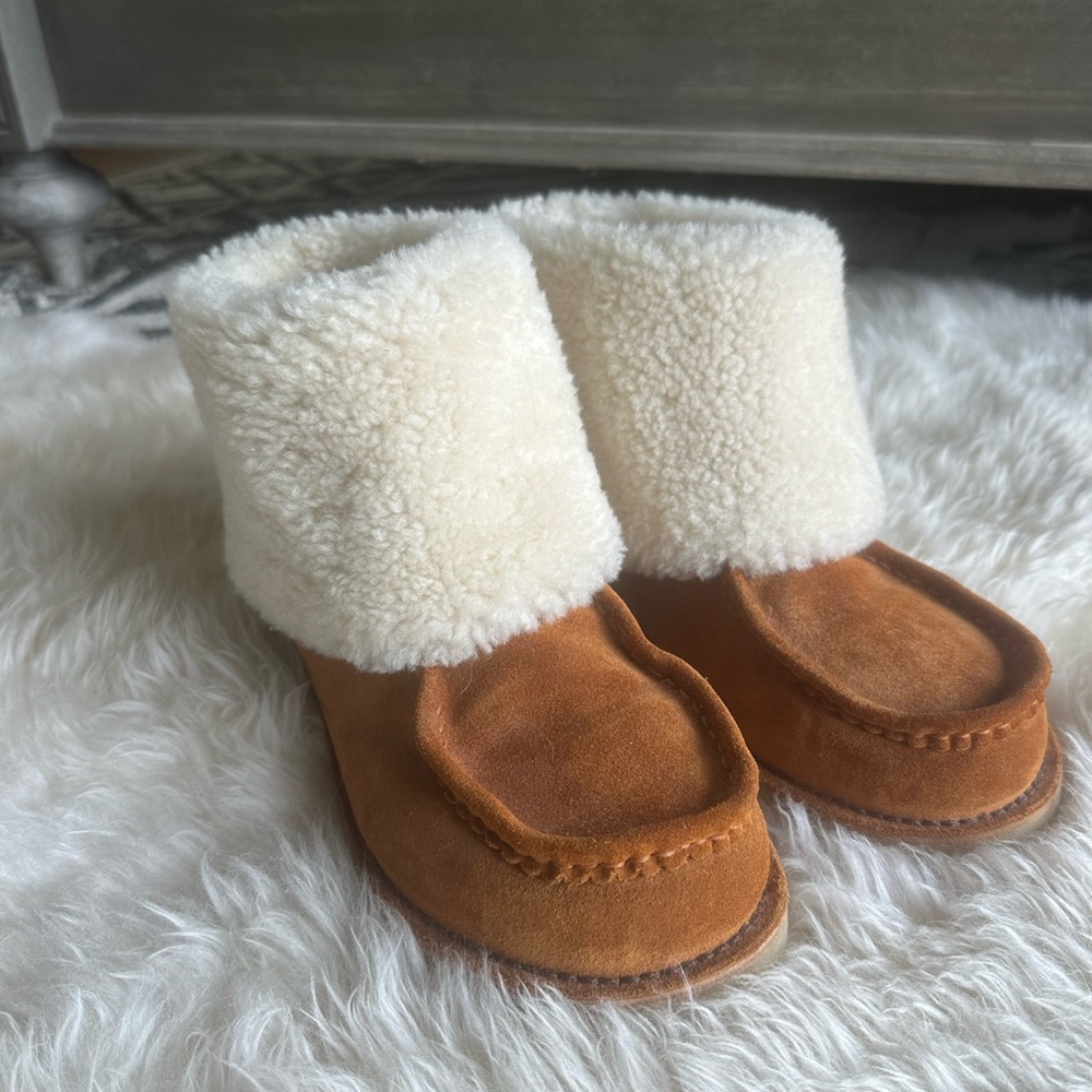 Chloe sheerling boots